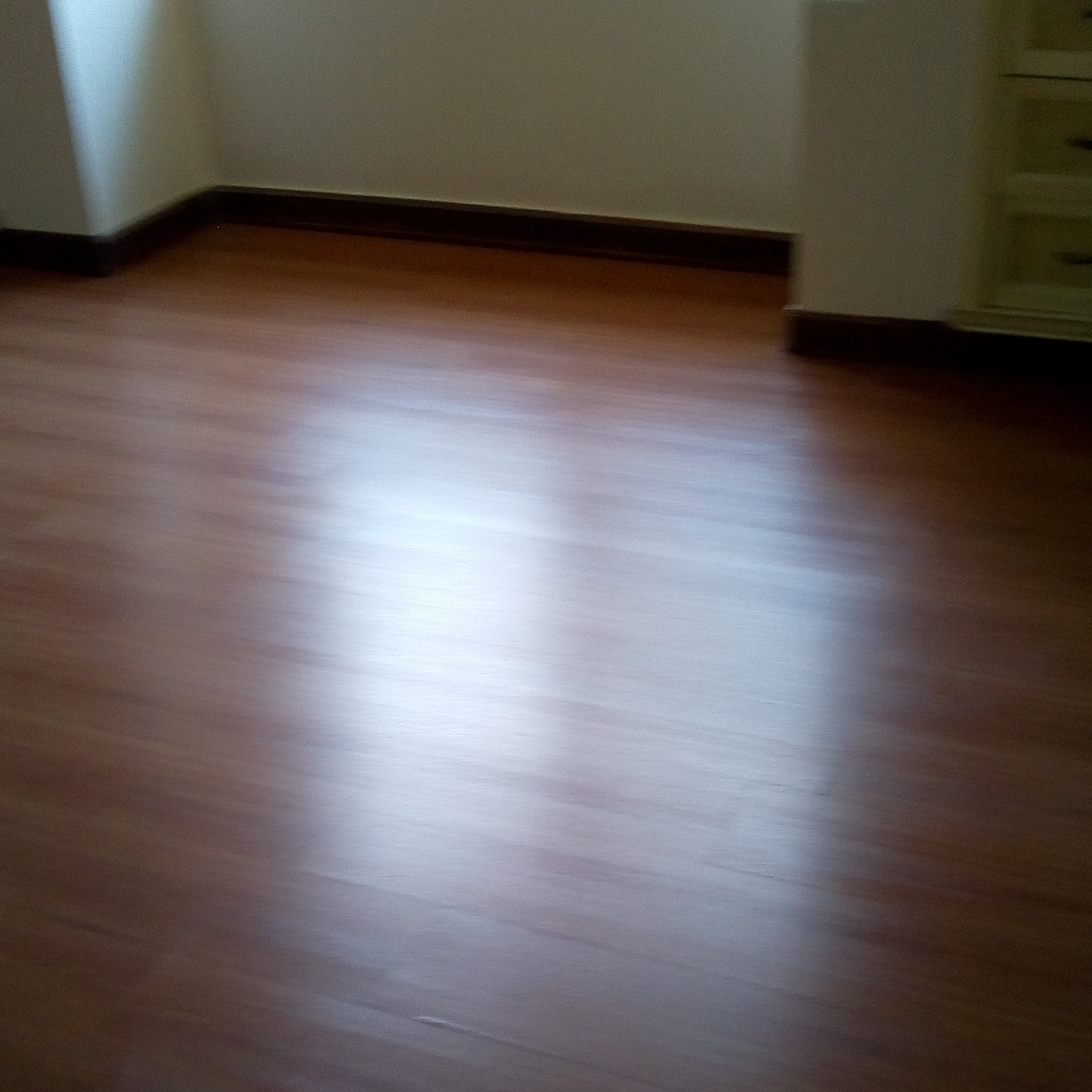 Wooden Floor Cleaning & Polishing Wooden Floor Cleaning & Polishing